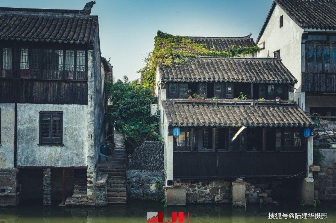 A股再现神秘资金托底，外资尾盘50亿杀回马枪